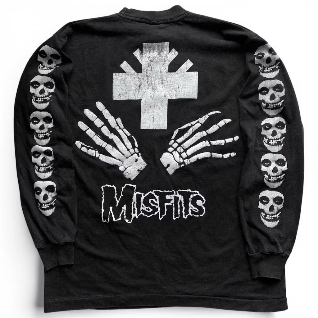 MISFITS TEE BLACK FADED LONGLEEVE BY STUTTER LEGACY
