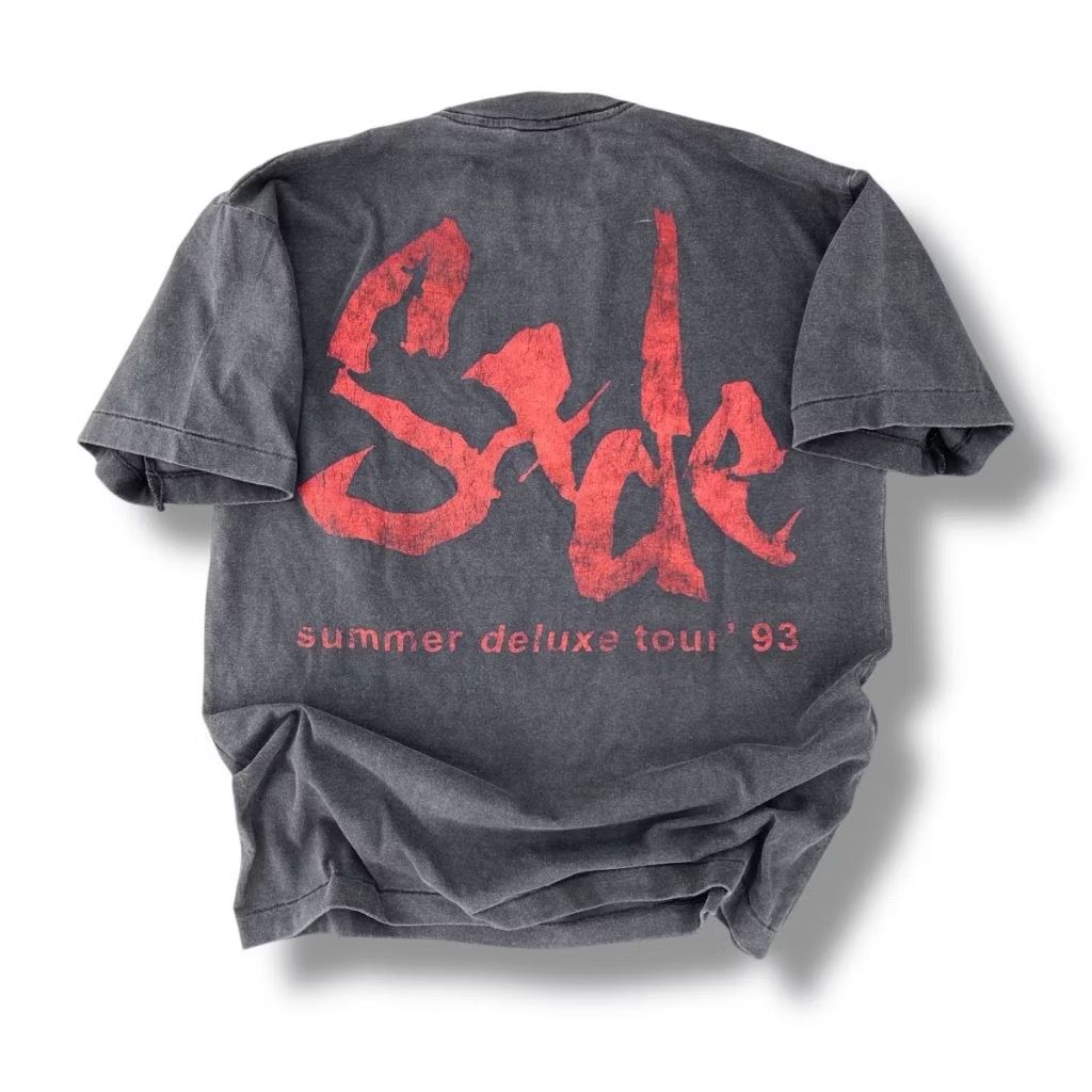 SADE LOVE DELUXE TEE BLACK FADED SHORTSLEVEE BY STUTTER LEGACY
