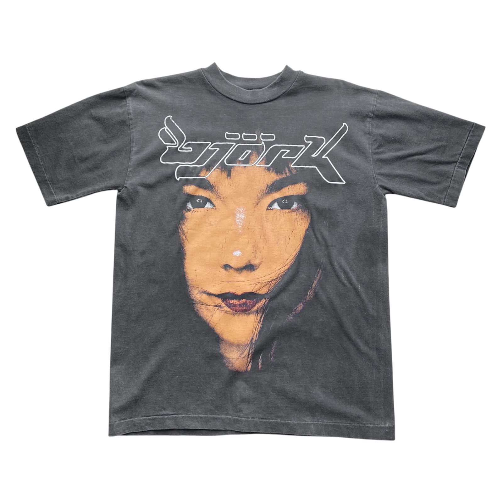 BJORK TEE BLACK FADED SHORTSLEEVE BY STUTTER LEGACY