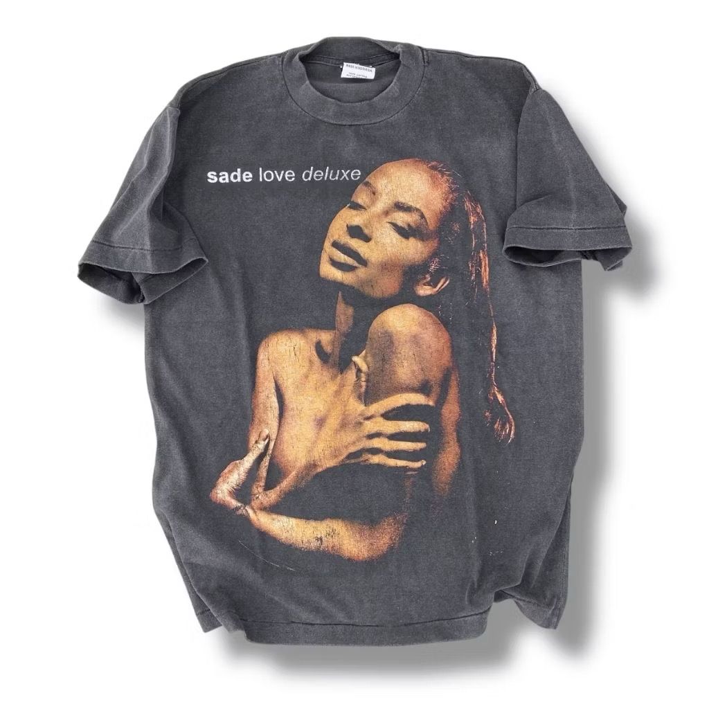 SADE LOVE DELUXE TEE BLACK FADED SHORTSLEVEE BY STUTTER LEGACY